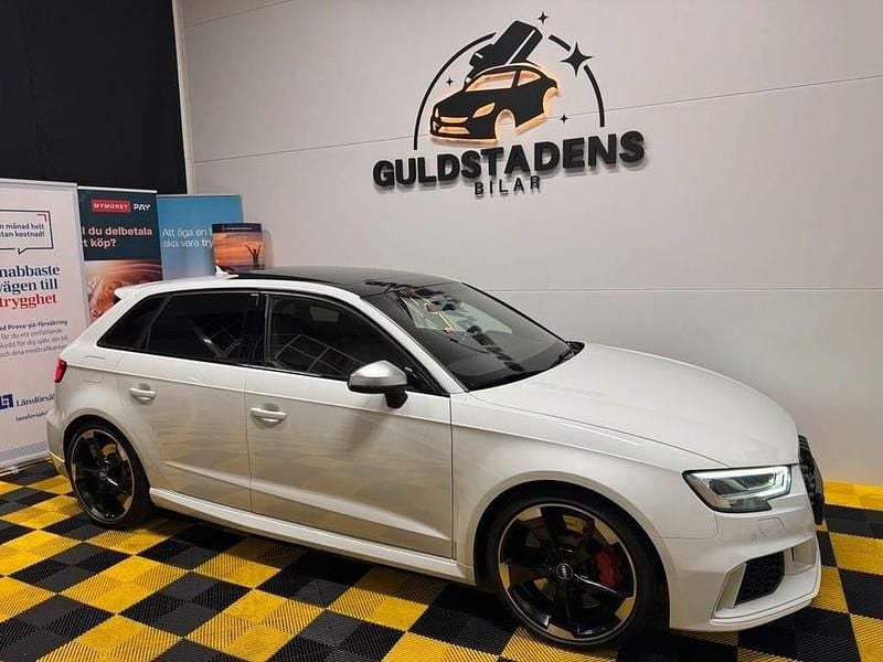 Begagnad Audi RS3 Sportback Sport 400 HK (294 kW) 2018 Vit Halvkombi