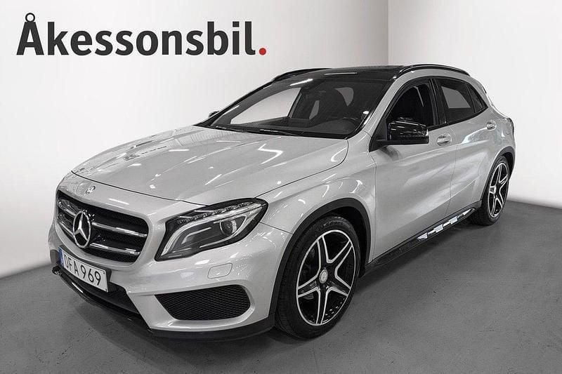 Silver Begagnad 2016 Mercedes GLA200 AMG SUV | 179 000 kr - Bild 1/4
