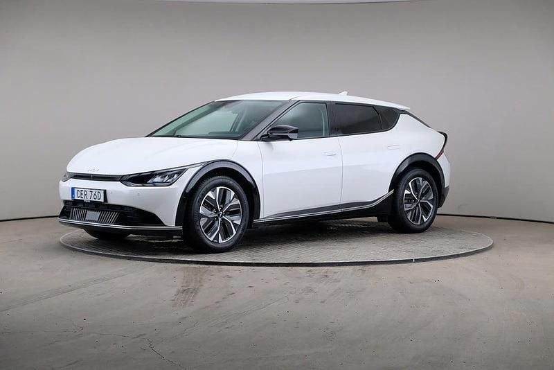 Begagnad Kia EV6 Plus 239 kW (325 HK) 2022 Vit SUV