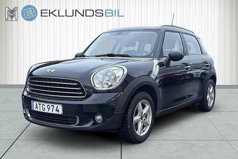 Begagnad Mini One Countryman 98 HK (72 kW) 2014 Absolute black metallic SUV