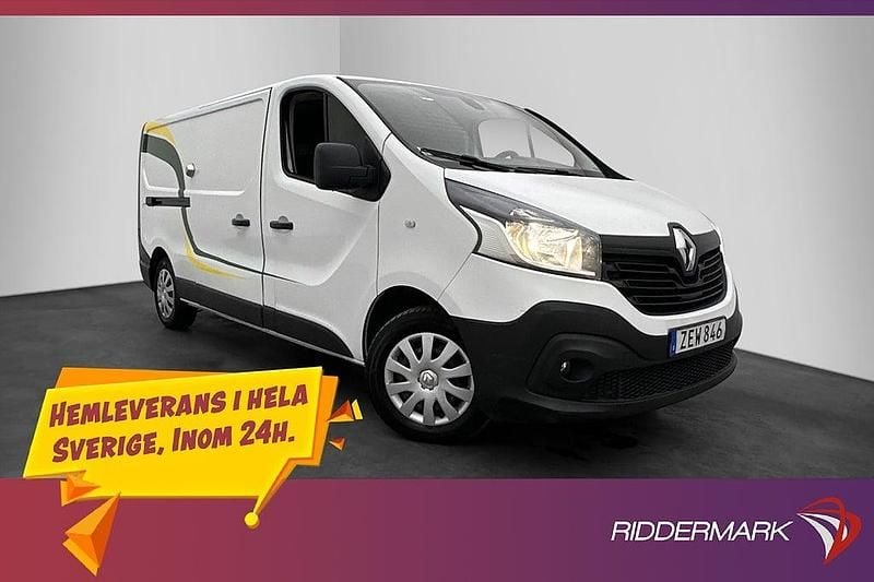 Vit Begagnad 2018 Renault Trafic Minibuss | 199 900 kr - Bild 1/3
