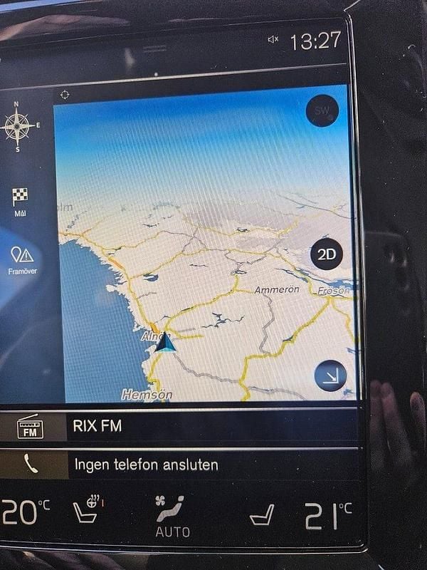 Begagnad Volvo V60 Momentum 150 HK (110 kW) 2020 Svart Kombi