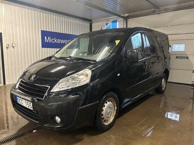 Svart Begagnad 2014 Peugeot Expert Van | 54 900 kr (Lite dyr) - Bild 1/4