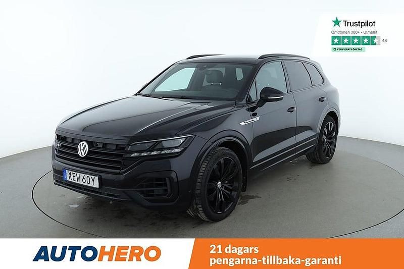 Svart Begagnad 2019 VW Touareg R-line SUV | 420 000 kr (Marknadspris) - Bild 1/4