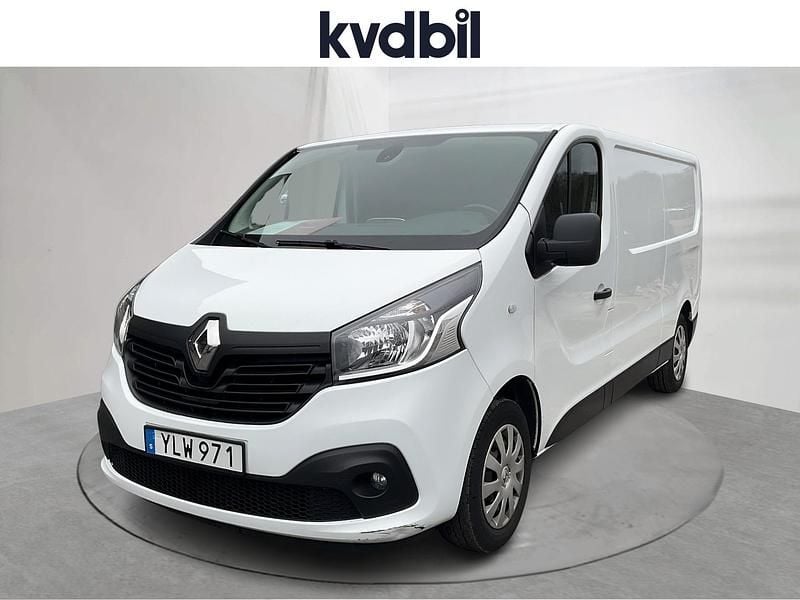 Vit Begagnad 2018 Renault Trafic Minibuss | 89 000 kr (Superpris) - Bild 1/3