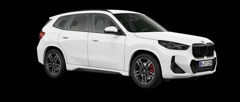 Alpine white Begagnad 2000 BMW X1 Comfort Edition SUV | 517 700 kr - Bild 1/3