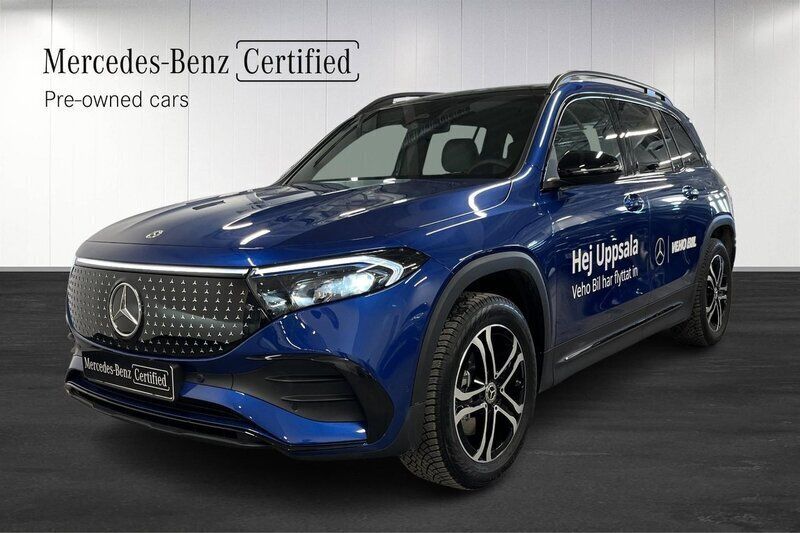 Blå Begagnad 2025 Mercedes EQB250+ Advanced SUV | 509 900 kr (Superpris) - Bild 1/4