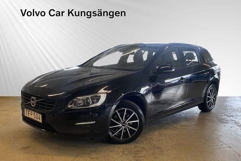 Svart Begagnad 2018 Volvo V60 Standard Kombi | 169 900 kr (Superpris) - Bild 1/4