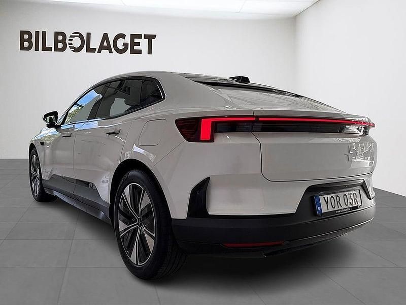 Begagnad Polestar 4 Long Range Dual motor 400 kW (544 HK) 2024 Vit SUV