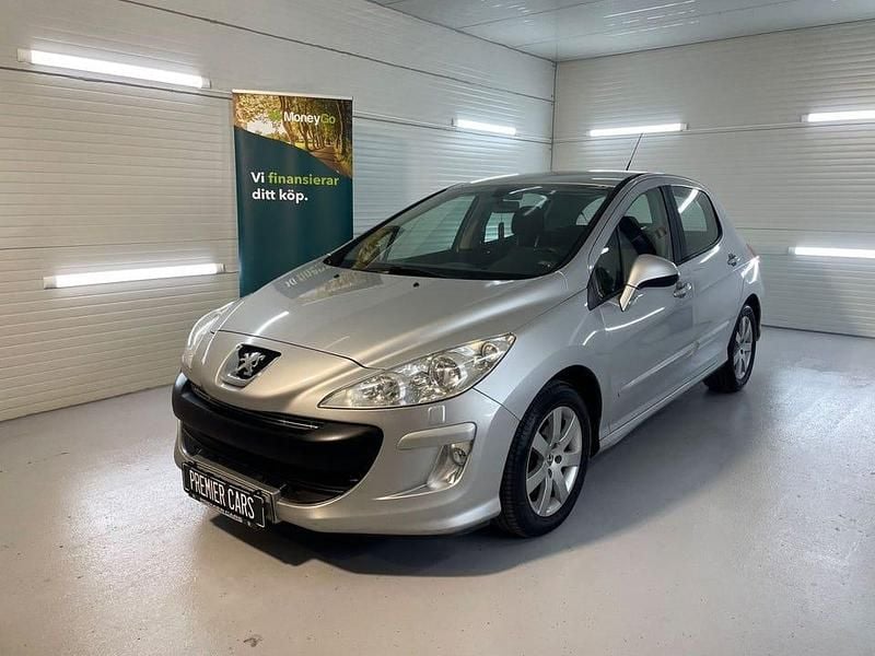 Begagnad Peugeot 308 136 HK (100 kW) 2008 Ljusgrå Halvkombi