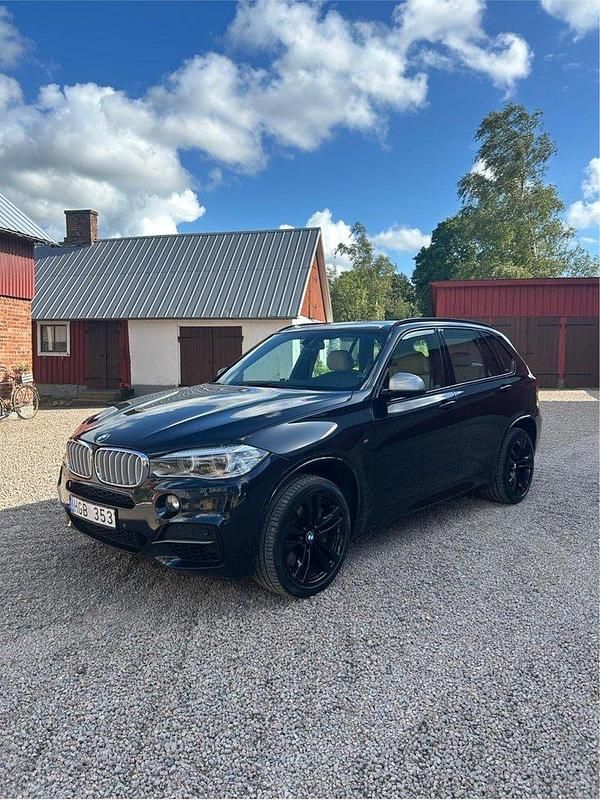 Svart Begagnad 2014 BMW X5 M Sport SUV | 235 000 kr (Bra pris) - Bild 1/4