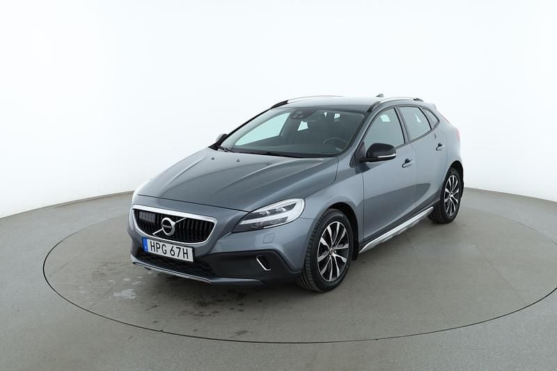 Grå Begagnad 2019 Volvo V40 CC Kombi | 187 000 kr (Bra pris) - Bild 1/4