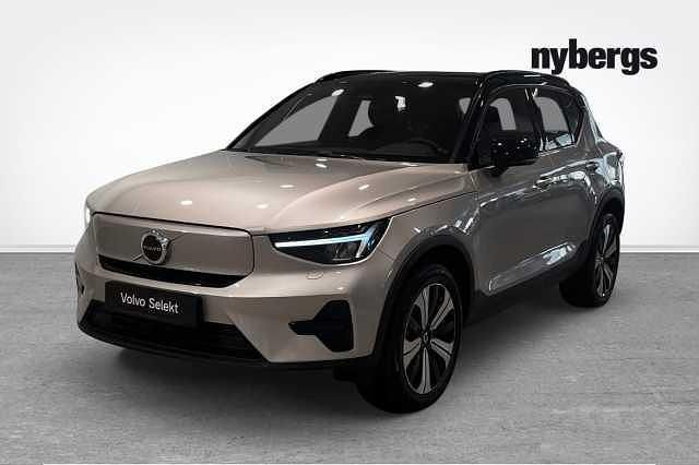 Grå Begagnad 2023 Volvo XC40 Core SUV | 319 000 kr (Marknadspris) - Bild 1/4