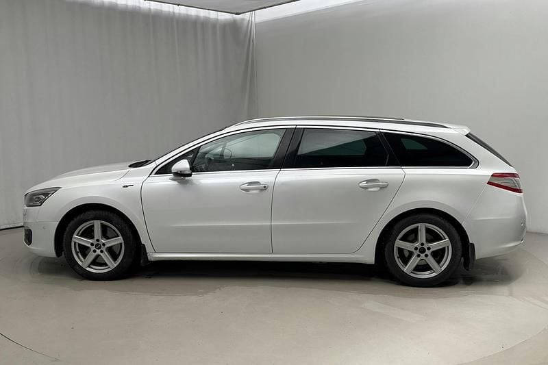Begagnad Peugeot 508 SW GT 180 HK (132 kW) 2015 Vit Kombi