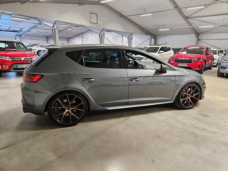 Begagnad Seat Leon CUPRA 310 HK (228 kW) 2018 Grå Halvkombi
