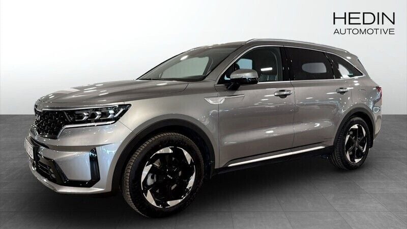 Grå (grey) Begagnad 2023 Kia Sorento Advance SUV | 519 900 kr (Marknadspris) - Bild 1/4