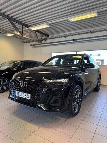 Mytsvart metallic Ny 2025 Audi Q5 Sportback S-Line SUV | 629 000 kr (Marknadspris) - Bild 1/4