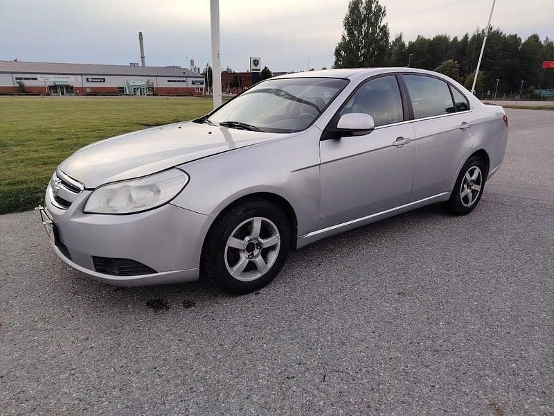 Grå Begagnad 2007 Chevrolet Epica Sedan | 11 900 kr - Bild 1/4