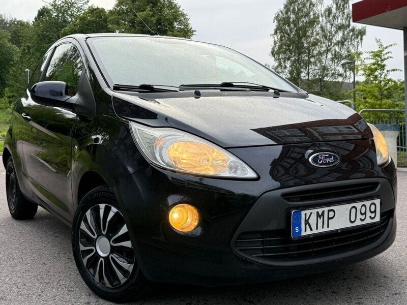 Svart Begagnad 2009 Ford Ka Titanium Halvkombi | 13 500 kr (Bra pris) - Bild 1/4