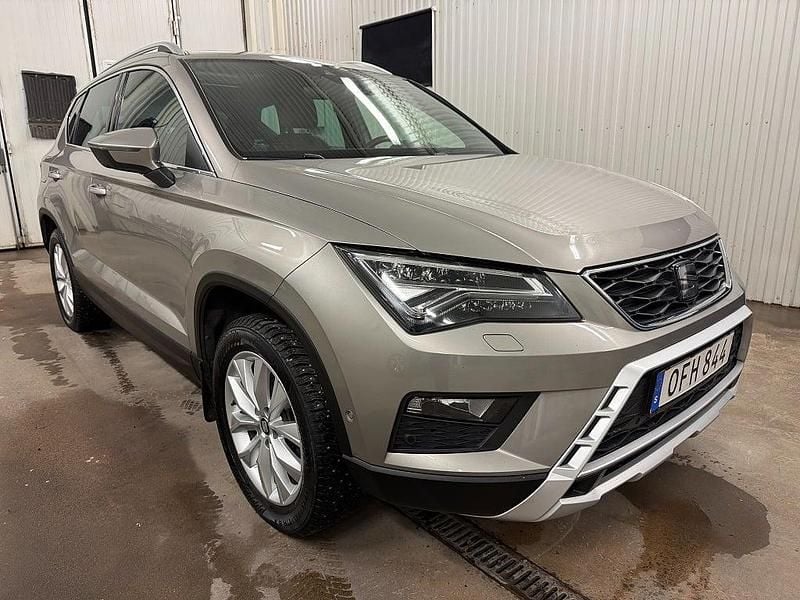 Begagnad Seat Ateca 4Drive 190 HK (139 kW) 2016 Brun SUV