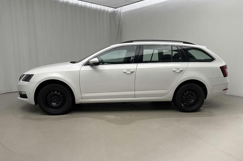 Begagnad Skoda Octavia 150 HK (110 kW) 2018 Vit Kombi