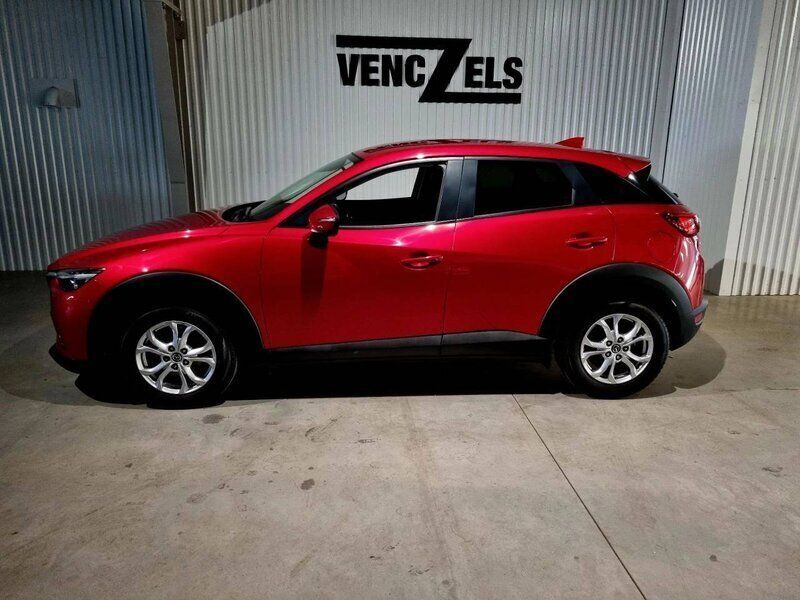 Röd Begagnad 2018 Mazda CX-3 SUV | 169 000 kr (Marknadspris) - Bild 1/4