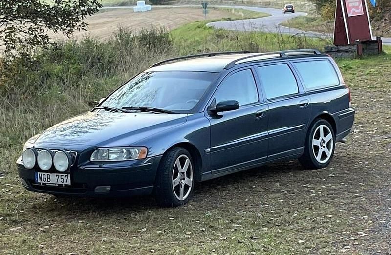 Begagnad 2005 Volvo V70 Kinetic Kombi | 19 000 kr (Bra pris) - Bild 1/1