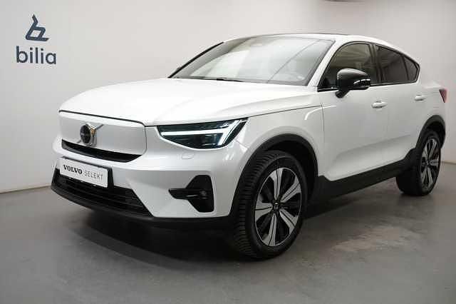 Vit Begagnad 2022 Volvo C40 Plus SUV | 349 900 kr (Lite dyr) - Bild 1/4