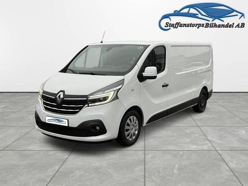 Vit Begagnad 2021 Renault Trafic Van | 129 900 kr - Bild 1/4