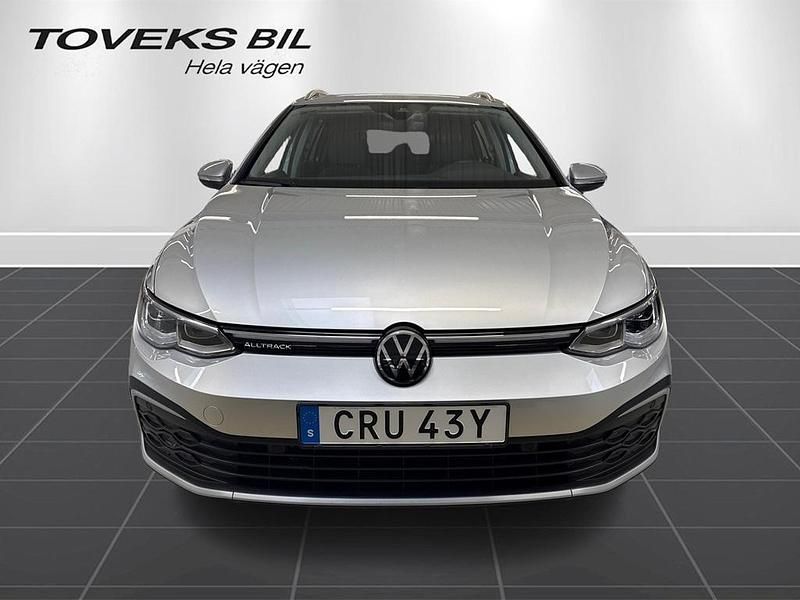 Begagnad VW Golf Alltrack 190 HK (139 kW) 2021 Silver Kombi