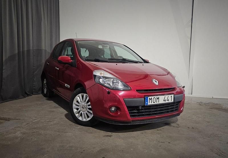 Begagnad 2010 Renault Clio R.S. Halvkombi | 44 900 kr (Marknadspris) - Bild 1/4