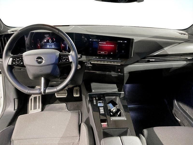 Begagnad Opel Astra 131 HK (96 kW) 2024 Vit Kombi