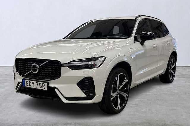 Begagnad Volvo XC60 R-Design 398 HK (292 kW) 2021 Vit SUV