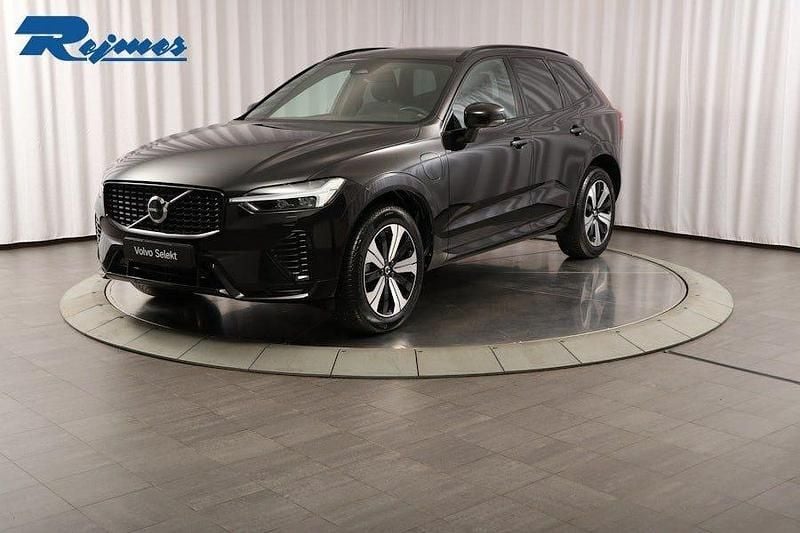Onyx svart metallic Begagnad 2024 Volvo XC60 Plus SUV | 519 900 kr (Lite dyr) - Bild 1/4