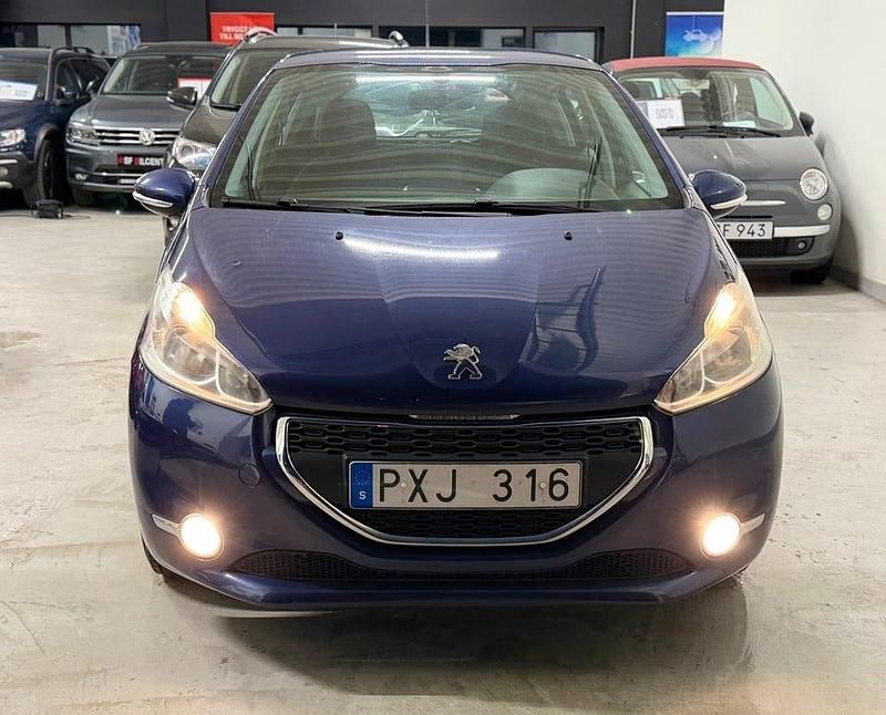 Begagnad Peugeot 208 95 HK (69 kW) 2012 Halvkombi