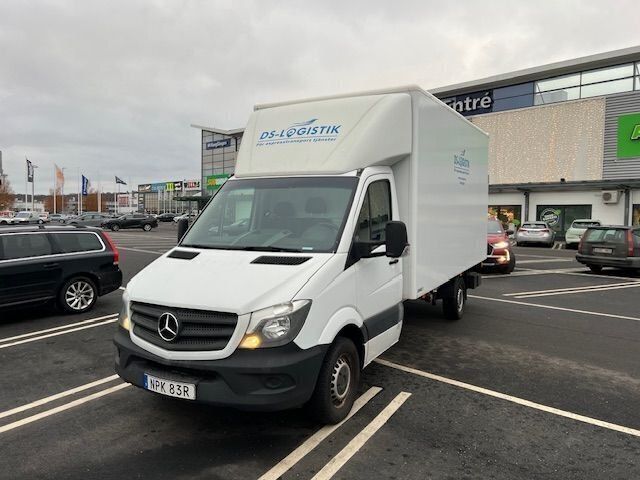 Vit Begagnad 2017 Mercedes Sprinter Van | 149 900 kr - Bild 1/4