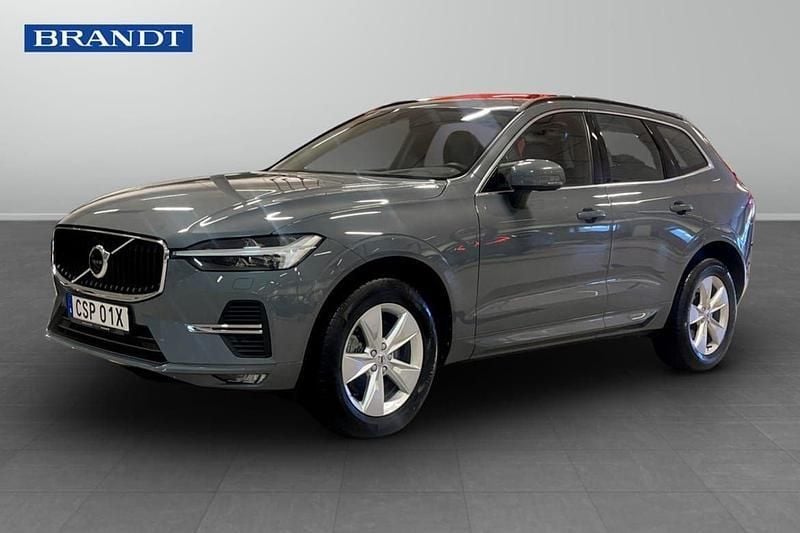 Grå Begagnad 2023 Volvo XC60 Core SUV | 409 900 kr (Superpris) - Bild 1/3
