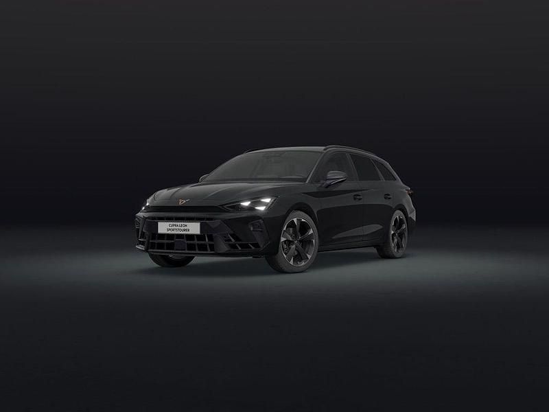 Svart (midnight black metallic) Ny 2025 Cupra Leon Kombi | 431 700 kr (Dyr) - Bild 1/4