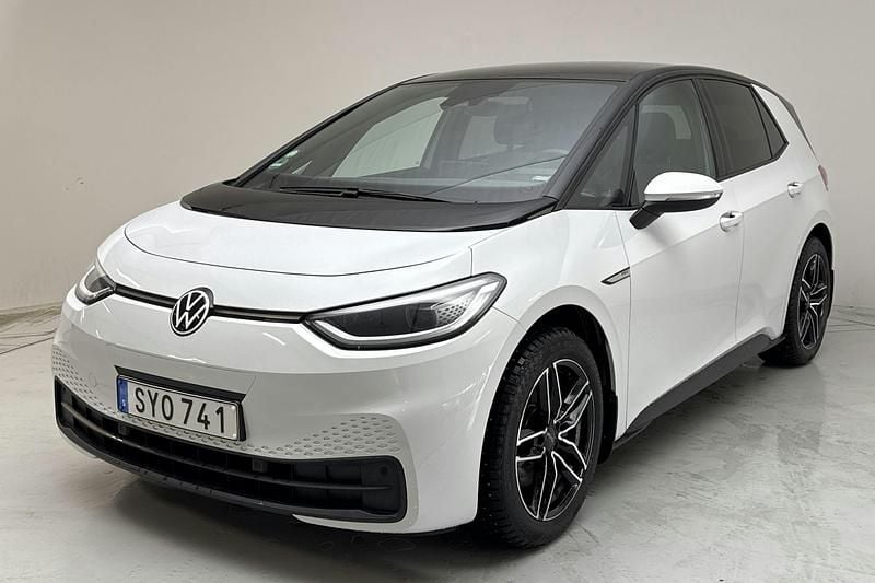 Vit Begagnad 2021 VW ID.3 Pro Halvkombi | 205 000 kr (Marknadspris) - Bild 1/4