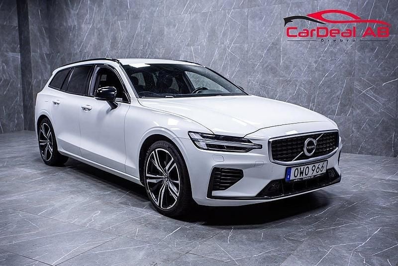 Begagnad Volvo V60 R-Design 303 HK (222 kW) 2020 Vit Kombi