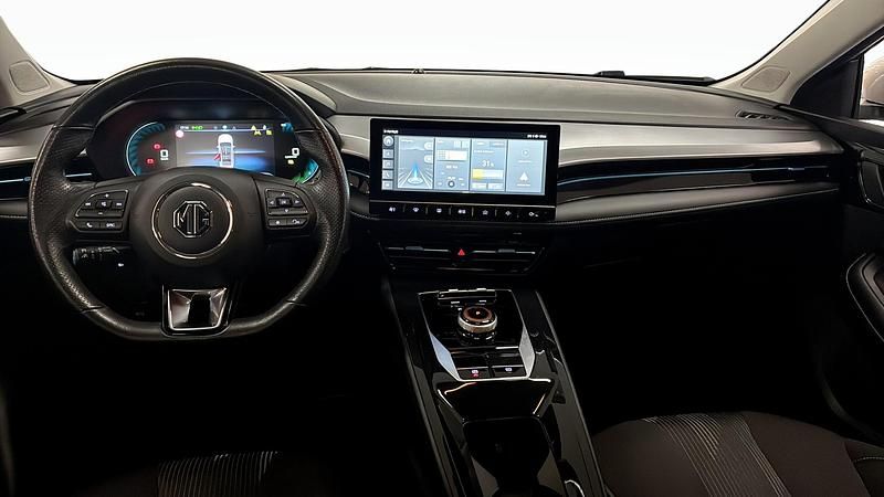 Begagnad MG MG5 EV Comfort 130 kW (177 HK) 2022 Grå Kombi