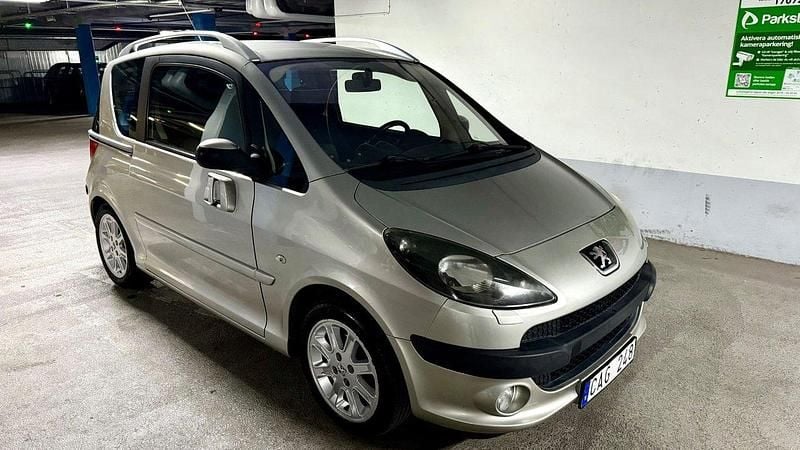 Silver Begagnad 2005 Peugeot 1007 Sport Halvkombi | 29 900 kr - Bild 1/4