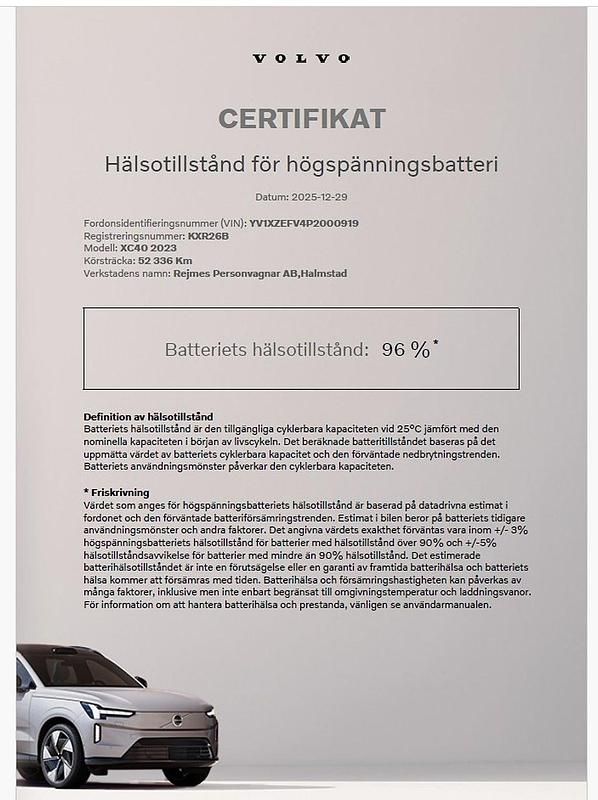 Begagnad Volvo XC40 Ultimate 175 kW (238 HK) 2022 Svart SUV