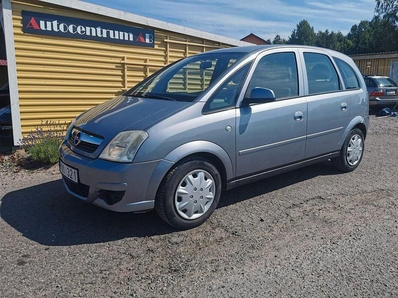 Grå Begagnad 2007 Opel Meriva Minibuss | 19 500 kr (Marknadspris) - Bild 1/4