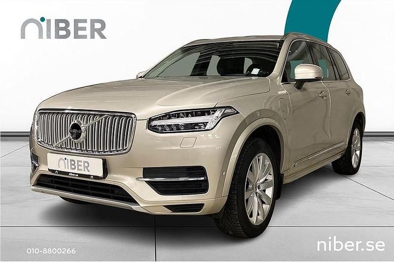 Ljusbrun Begagnad 2016 Volvo XC90 Inscription SUV | 389 900 kr (Marknadspris) - Bild 1/4