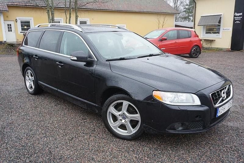 Svart Begagnad 2011 Volvo V70 Summum Kombi | 54 900 kr (Bra pris) - Bild 1/4