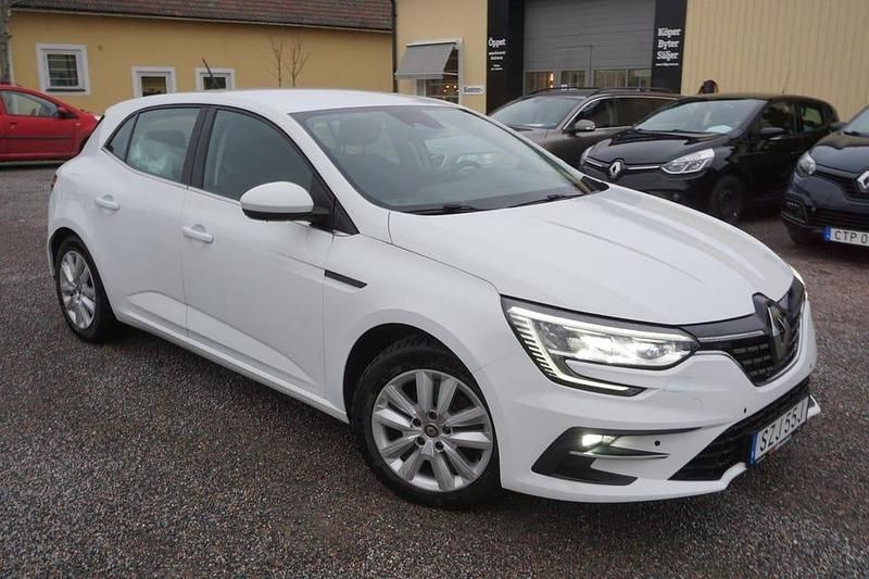 Vit Begagnad 2020 Renault Mégane IV Halvkombi | 114 900 kr (Marknadspris) - Bild 1/4