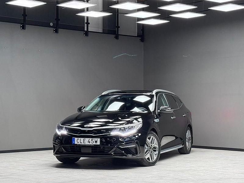 Begagnad Kia Optima Advance 154 HK (113 kW) 2019 Svart Kombi