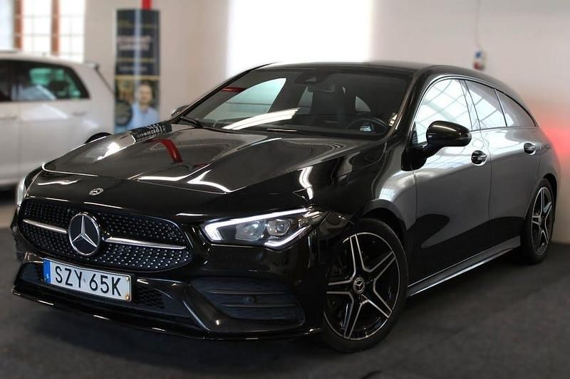 Svart Begagnad 2021 Mercedes 220 AMG Kombi | 299 900 kr (Marknadspris) - Bild 1/4