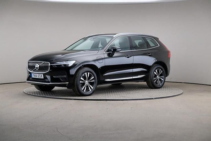 Svart Begagnad 2022 Volvo XC60 Core SUV | 399 000 kr (Bra pris) - Bild 1/4